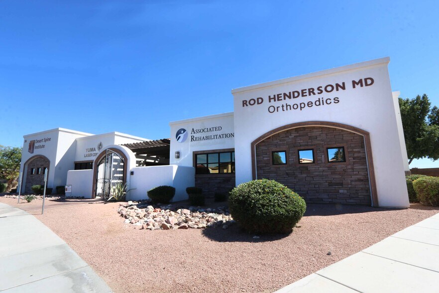 2851 S Avenue B, Yuma, AZ à vendre - Photo principale – Image 1 sur 45