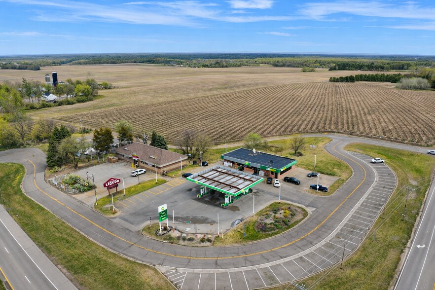 23705 NE Highway 65, Bethel, MN à vendre - Photo de l’immeuble – Image 2 sur 4