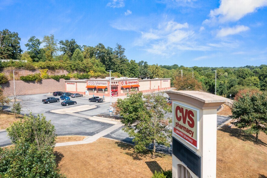 2715 E Battlefield St, Springfield, MO à vendre - Photo de l’immeuble – Image 3 sur 3