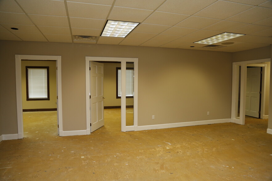 7000 Hampton Ctr, Morgantown, WV à louer - Photo intérieure – Image 3 sur 15