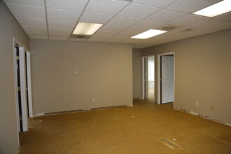 7000 Hampton Ctr, Morgantown, WV à louer Photo intérieure– Image 1 sur 2