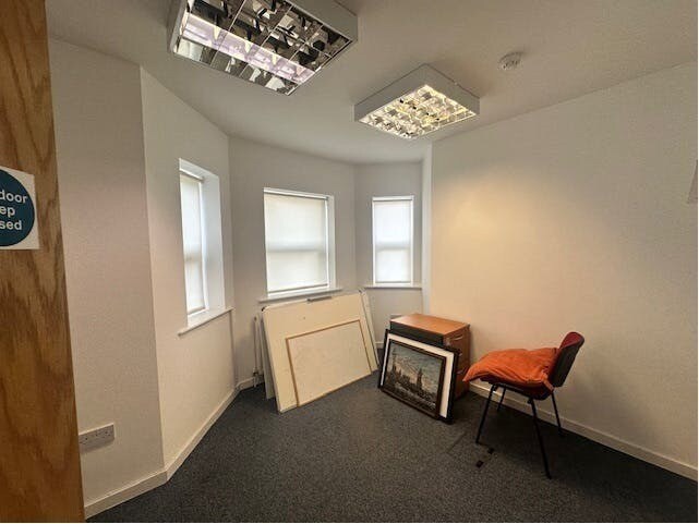 3 Lorne Park Rd, Bournemouth à louer - Photo de l’immeuble – Image 3 sur 5