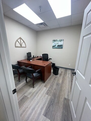 907 N Bluff Rd, Collinsville, IL à louer - Photo de l’immeuble – Image 3 sur 10