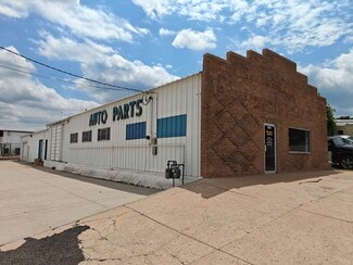 Plus de détails pour 908 W C St, McCook, NE - Local commercial à vendre