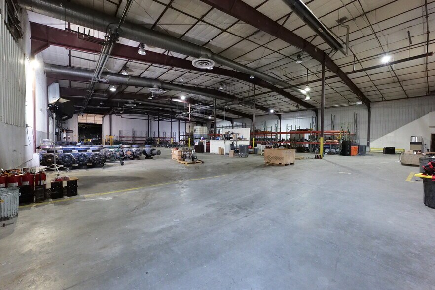 14444 E I25 Frontage Rd, Mead, CO à louer - Photo de l’immeuble – Image 3 sur 5