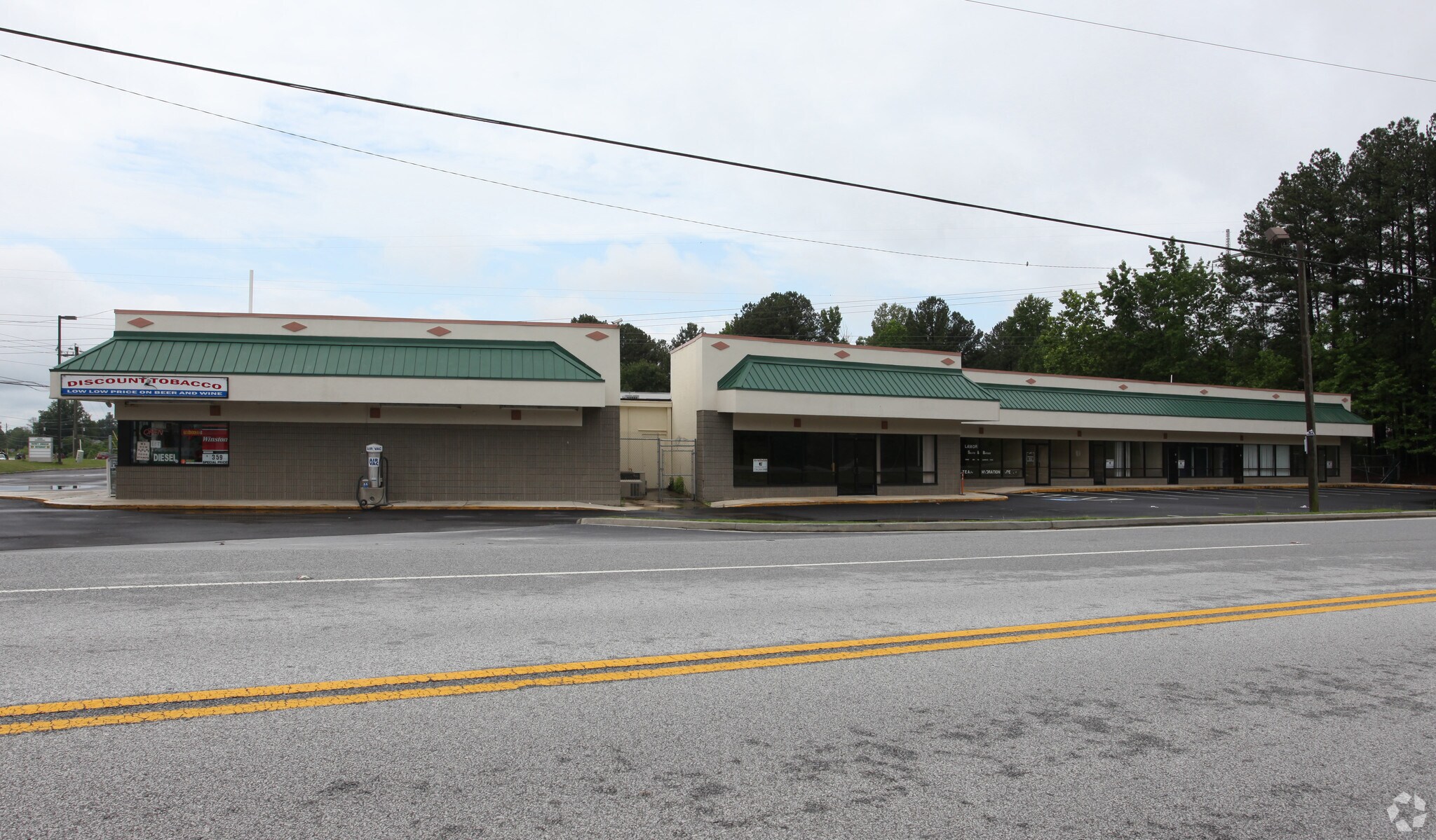 2671 Hwy 124 Rd, Snellville, GA à louer Photo de l’immeuble– Image 1 sur 3