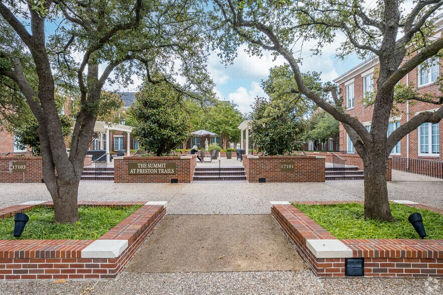 17101 Preston Rd, Dallas, TX à louer - Photo de l’immeuble – Image 3 sur 15