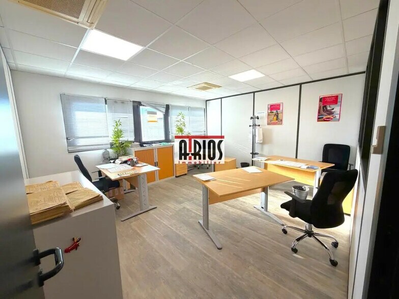 Bureau dans La Valette-du-Var à louer - Photo intérieure – Image 3 sur 12