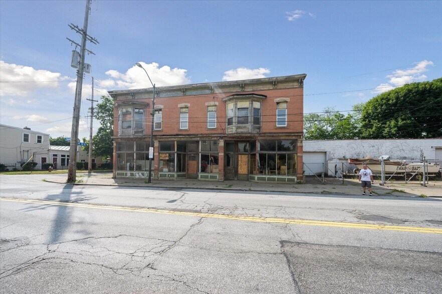5505 Lorain Ave, Cleveland, OH à vendre - Photo de l’immeuble – Image 3 sur 54