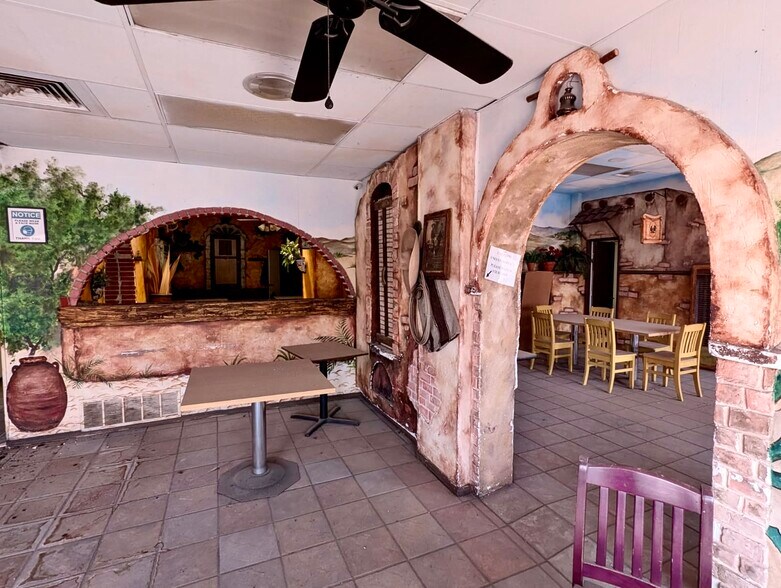 2919-2921 Pershing Dr, El Paso, TX à vendre - Photo de l’immeuble – Image 3 sur 9