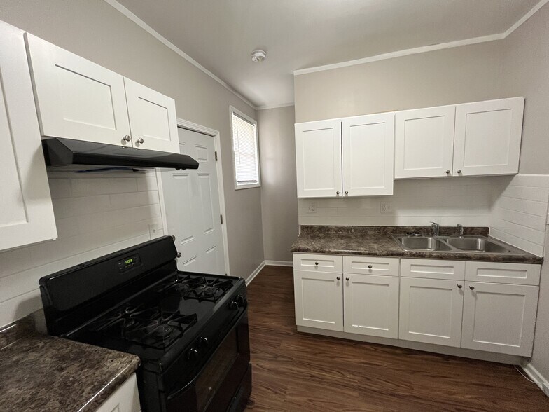 6348 S Ada St, Chicago, IL à vendre - Photo de l’immeuble – Image 2 sur 5