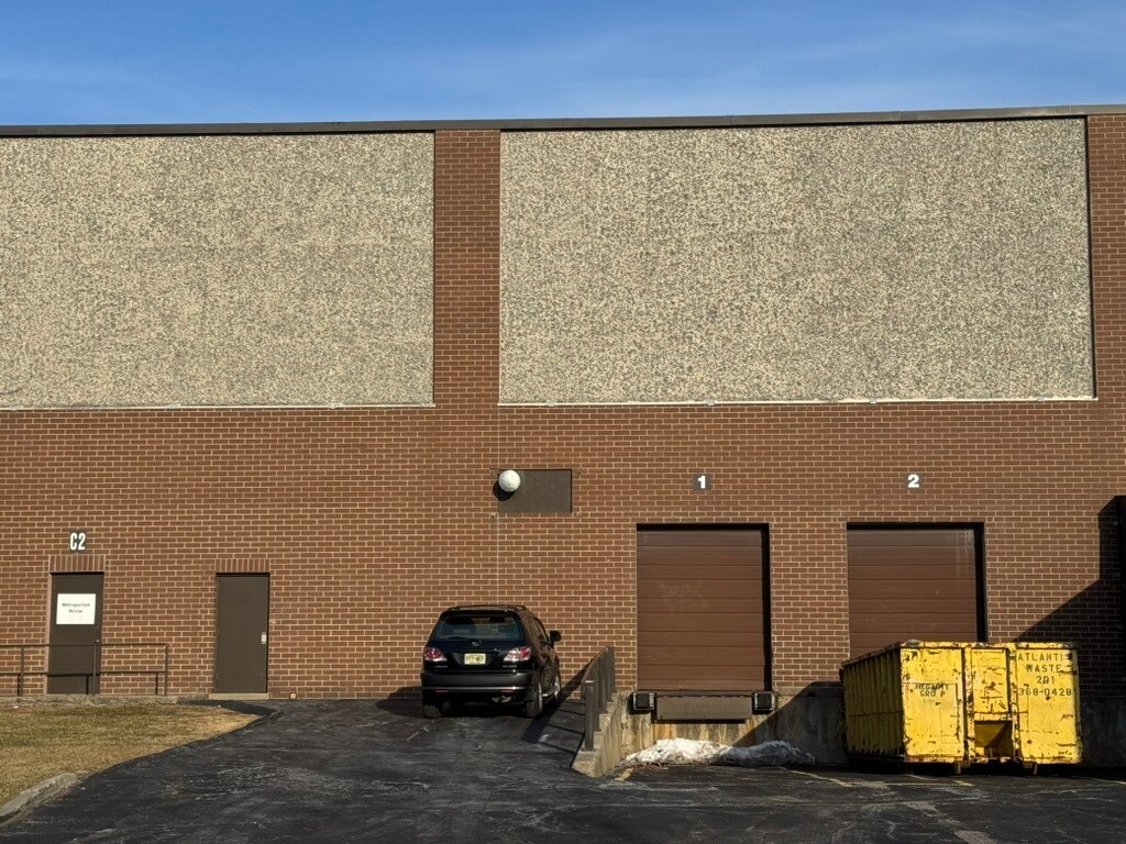 450 Murray Hill Pky, East Rutherford, NJ à louer Photo de l’immeuble– Image 1 sur 5