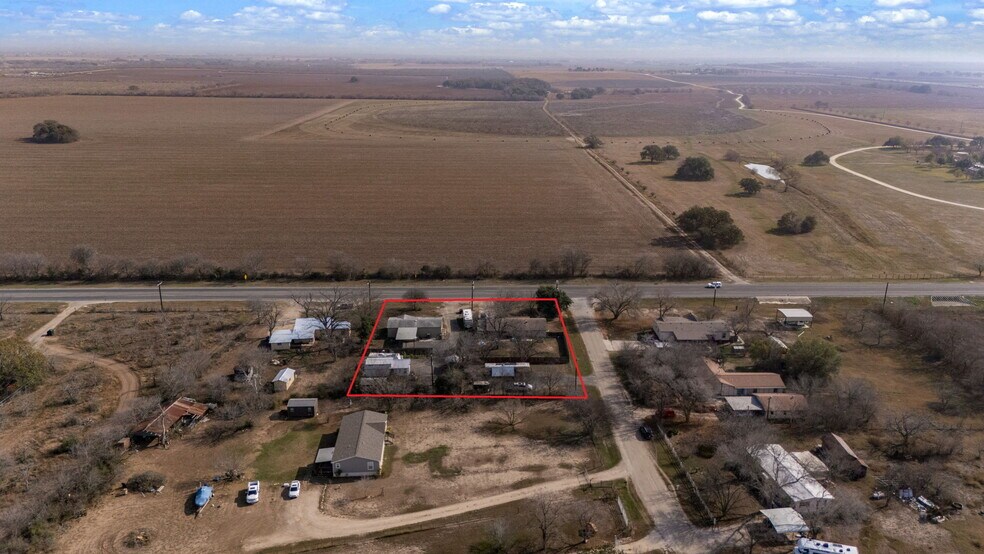 505 TX-173, Hondo, TX à vendre - Photo de l’immeuble – Image 2 sur 11