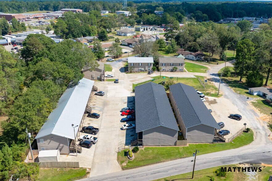 801 Main St, Ellisville, MS à vendre - Photo de l’immeuble – Image 3 sur 9