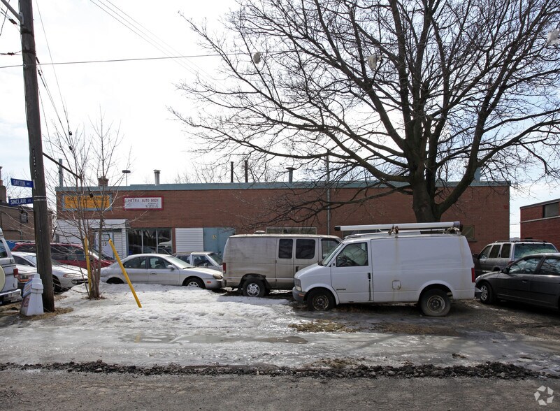 15 Sinclair St, Toronto, ON à louer - Photo de l’immeuble – Image 2 sur 3