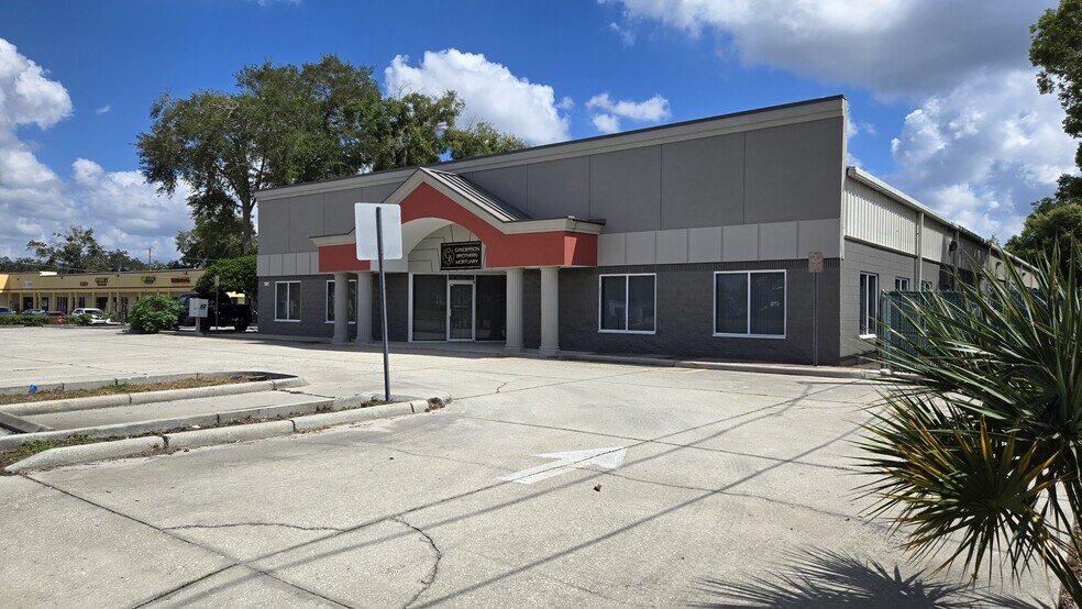 585 S Ronald Reagan Blvd, Longwood, FL à louer - Photo de l’immeuble – Image 2 sur 10