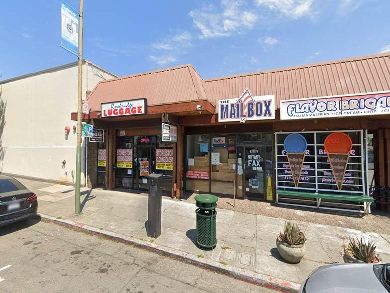 3510-3550 Fruitvale Ave, Oakland, CA à louer Photo de l’immeuble– Image 1 sur 5
