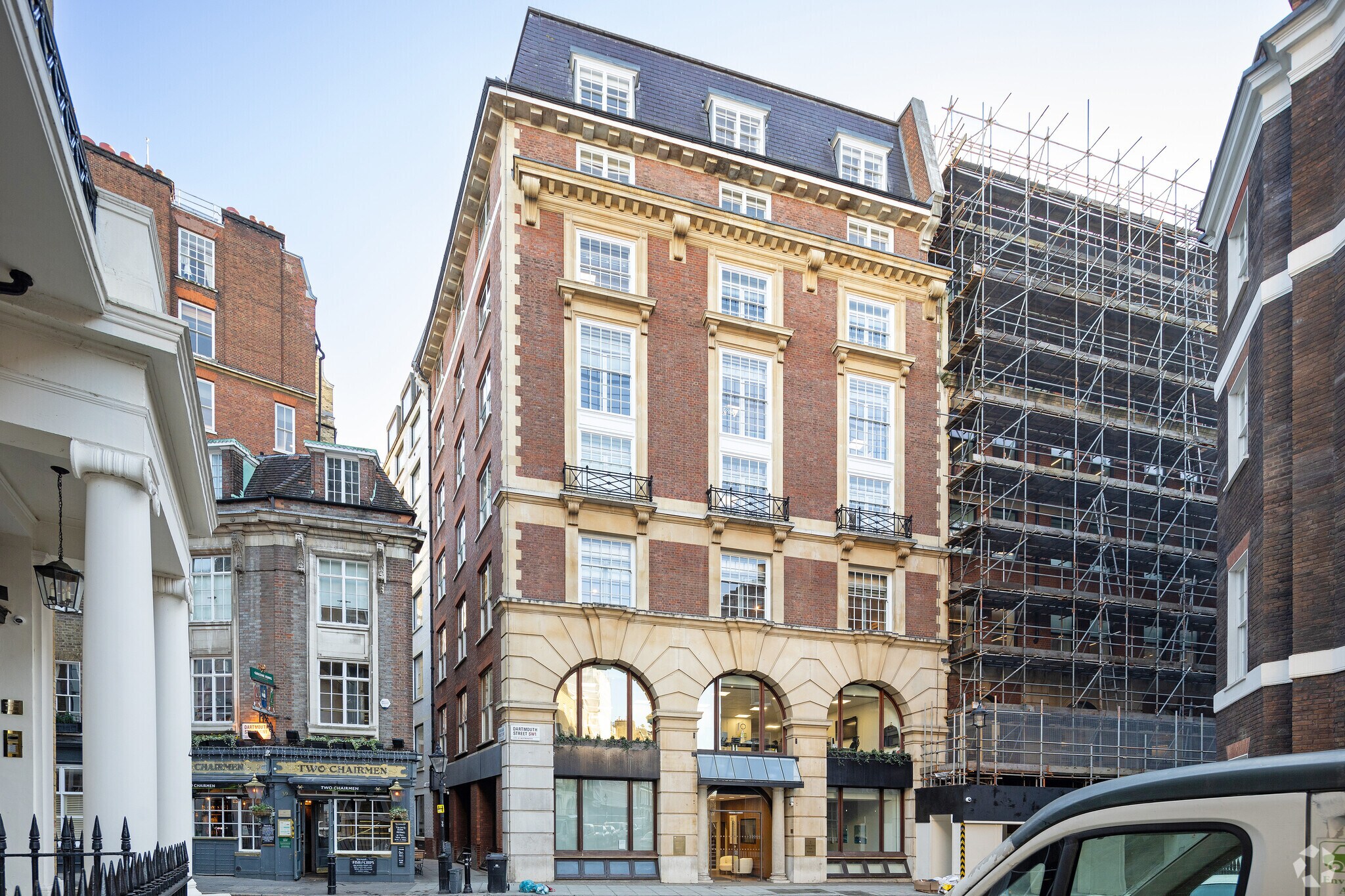 2 Queen Annes Gate Buildings, Londres à louer Photo principale– Image 1 sur 4
