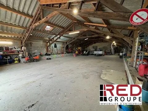 Industriel/Logistique dans Lourmarin à louer - Photo de l’immeuble – Image 3 sur 11