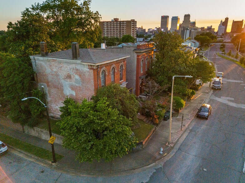 671 Jefferson Ave, Memphis, TN à vendre - Photo de l’immeuble – Image 2 sur 30