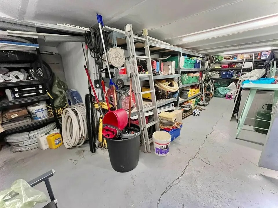 Industriel/Logistique dans Nice à vendre Photo de l’immeuble– Image 1 sur 4