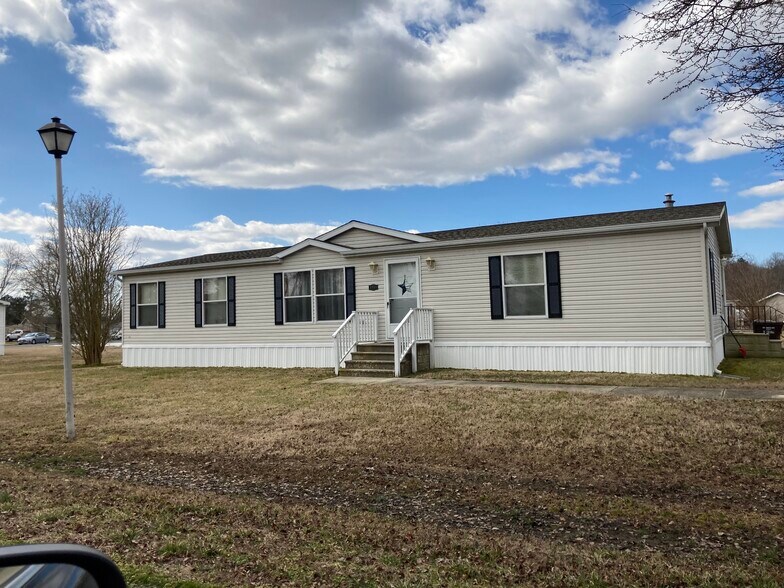 6061 Flamingo Dr, Rhodesdale, MD à vendre - Photo de l’immeuble – Image 2 sur 9