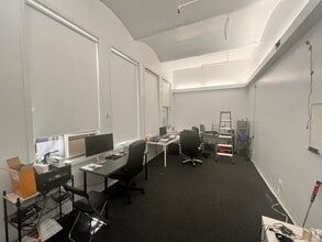 139 Fulton St, New York, NY à louer Photo intérieure– Image 1 sur 2