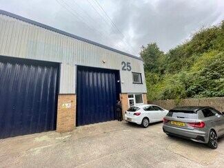 Plus de détails pour Netherhampton Rd, Salisbury - Industriel/Logistique à louer