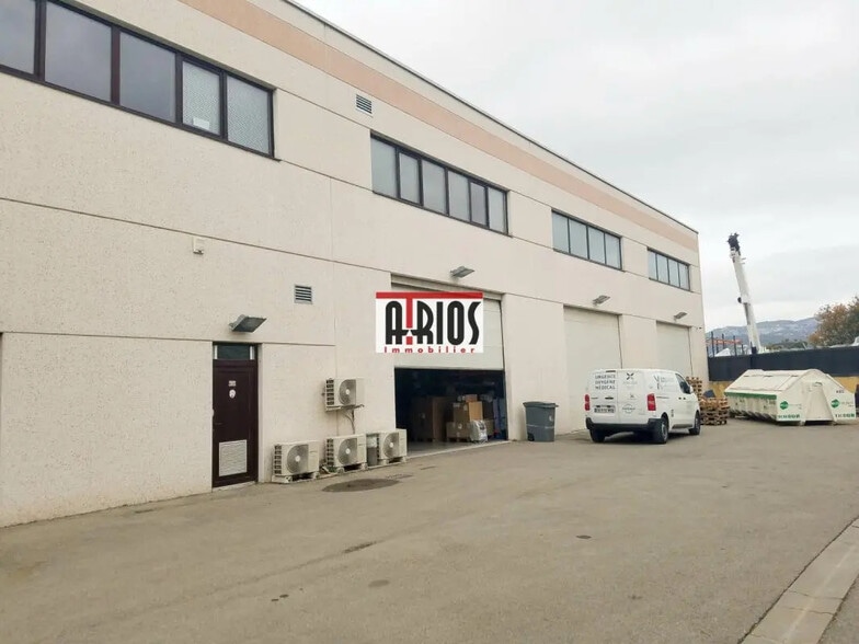 Industriel/Logistique dans La Seyne-sur-Mer à vendre - Photo de l’immeuble – Image 2 sur 24