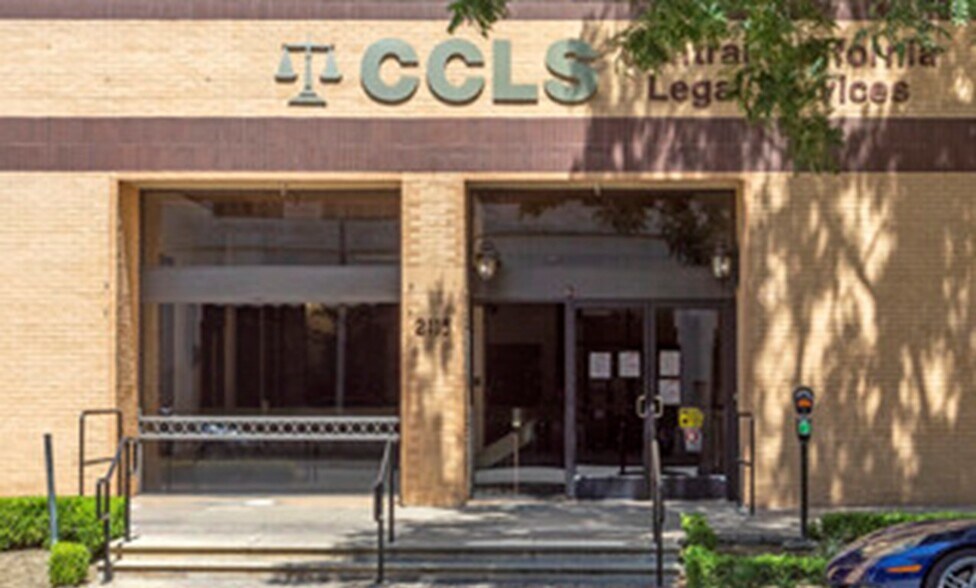 906-910 Van Ness Ave, Fresno, CA à vendre - Photo de l’immeuble – Image 2 sur 9