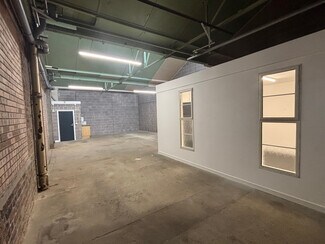 Plus de détails pour 51 Montrose Ave, Glasgow - Industriel/Logistique à louer