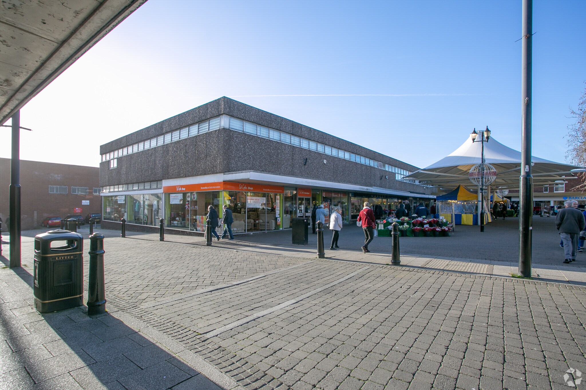 Market Pl, Tamworth à louer Photo de l’immeuble– Image 1 sur 6