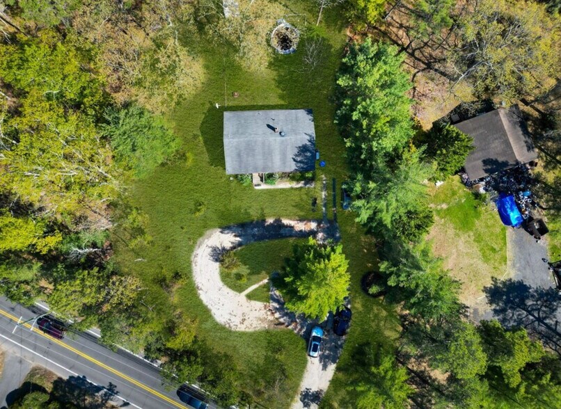635 Bennetts Mills Rd, Jackson, NJ à vendre - Photo de l’immeuble – Image 3 sur 18