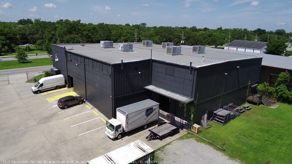 1200 W Bay St, Savannah, GA à louer - Photo de l’immeuble – Image 1 sur 7
