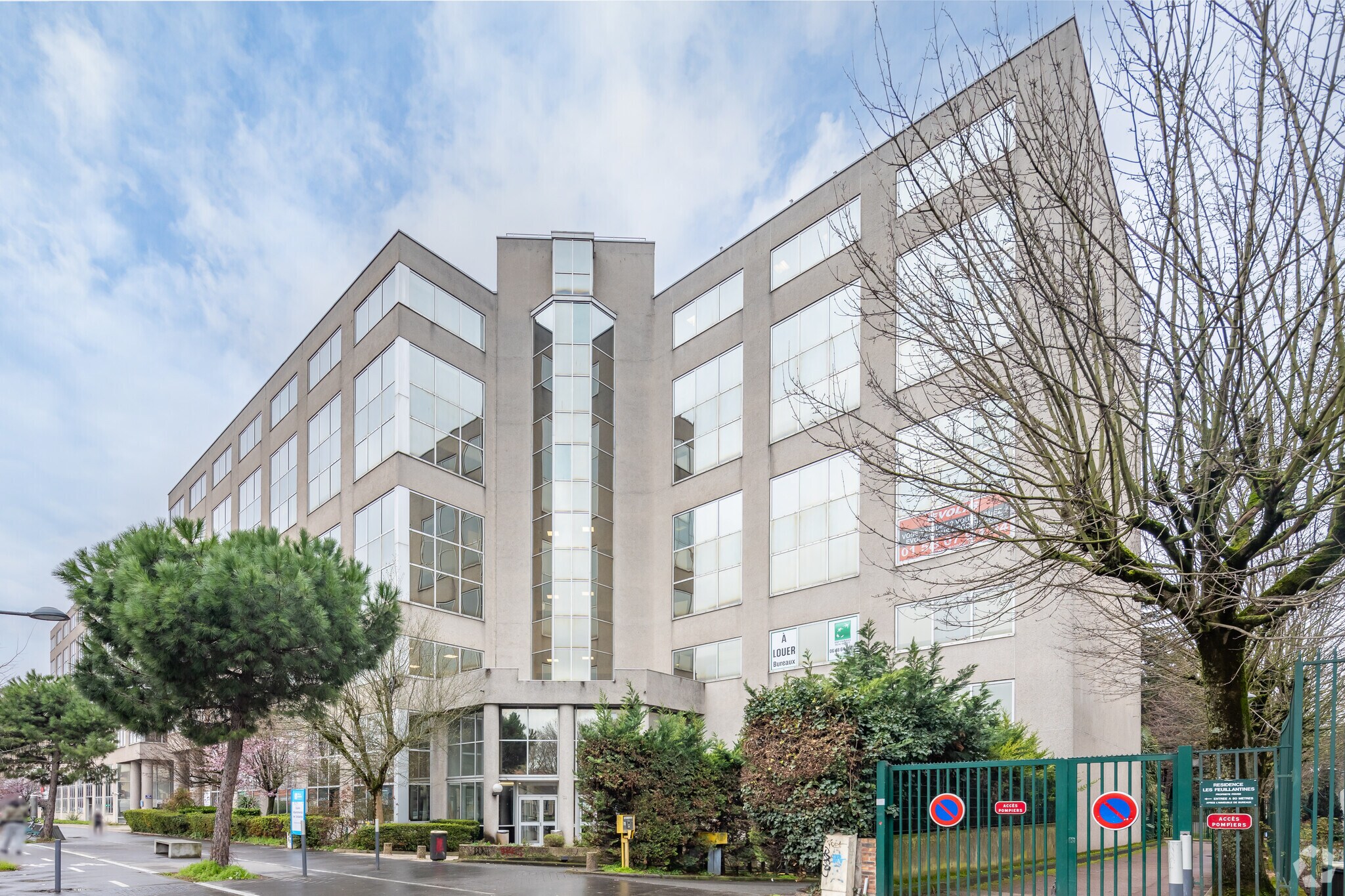 100 Avenue De Stalingrad, Villejuif à louer Photo de l’immeuble– Image 1 sur 22
