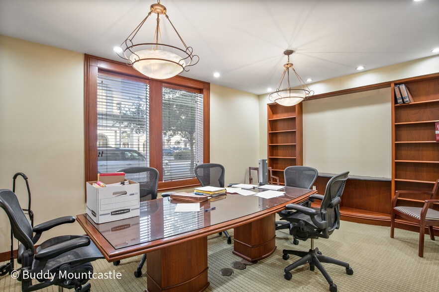 4551 Ponce De Leon Blvd, Coral Gables, FL à louer - Photo intérieure – Image 3 sur 19