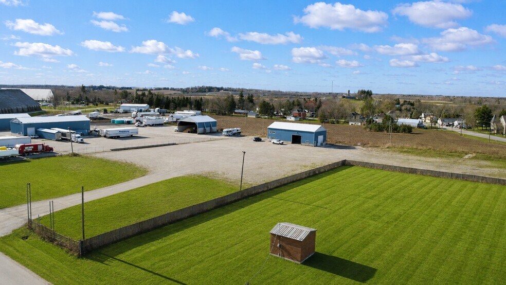 2679 Couch Road, Putnam, ON à louer - Photo de l’immeuble – Image 2 sur 22