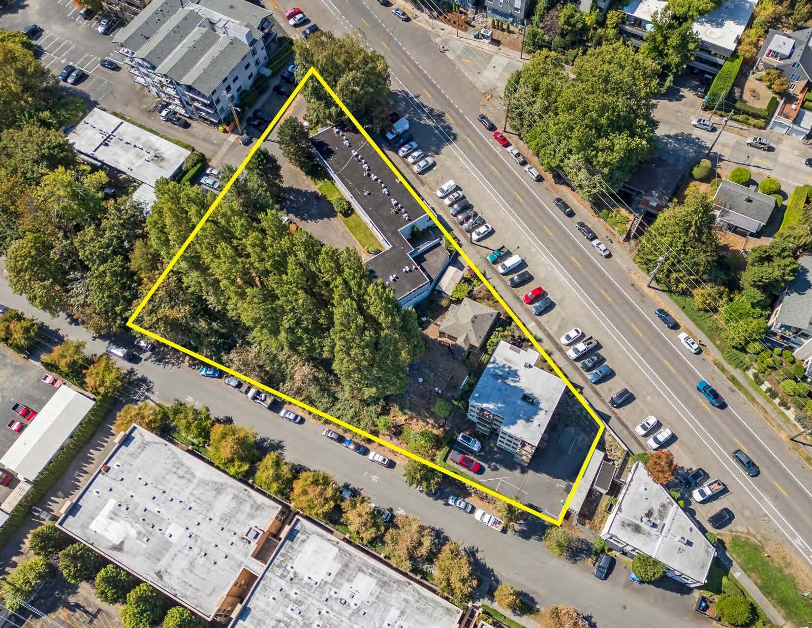 2600 Thorndyke Ave W, Seattle, WA à vendre Photo principale– Image 1 sur 24