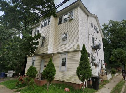 1411 Bradford St, Plainfield, NJ à vendre - Photo principale – Image 1 sur 1