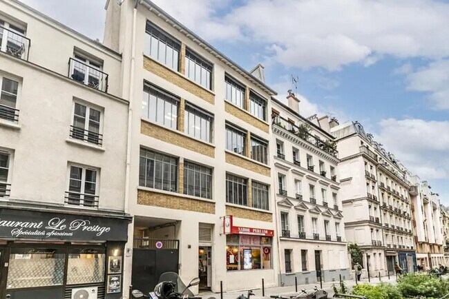 Plus de détails pour 13 Rue Dautancourt, Paris - Bureau à vendre