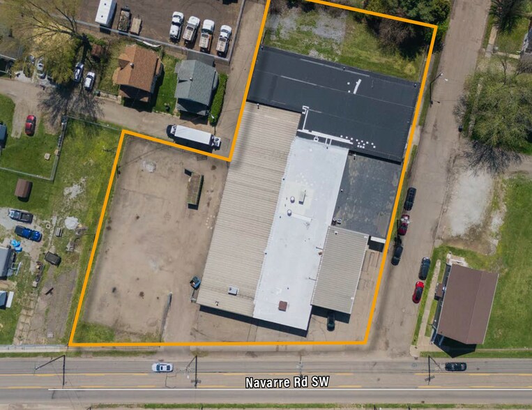 1934 Navarre Rd SW, Canton, OH à vendre - Photo de l’immeuble – Image 2 sur 9