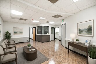 2150 N Waterman Ave, San Bernardino, CA à louer Photo intérieure– Image 2 sur 21