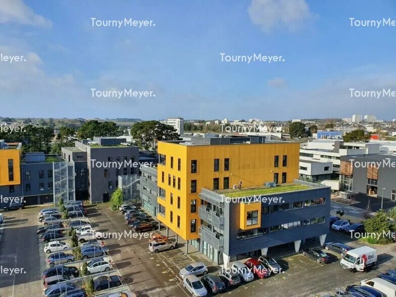Bureau dans Lorient à louer - Photo de l’immeuble – Image 2 sur 2