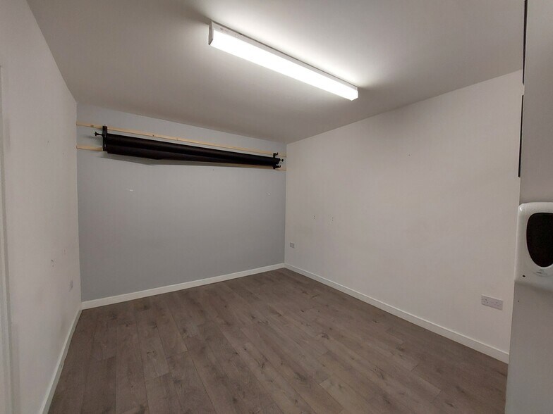 2 College Wynd, Kilmarnock à louer - Photo de l’immeuble – Image 3 sur 8