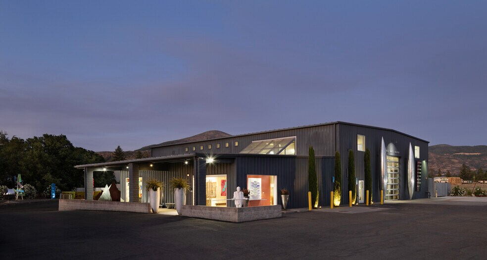 1821 Monticello Rd, Napa, CA à vendre - Photo de l’immeuble – Image 1 sur 19