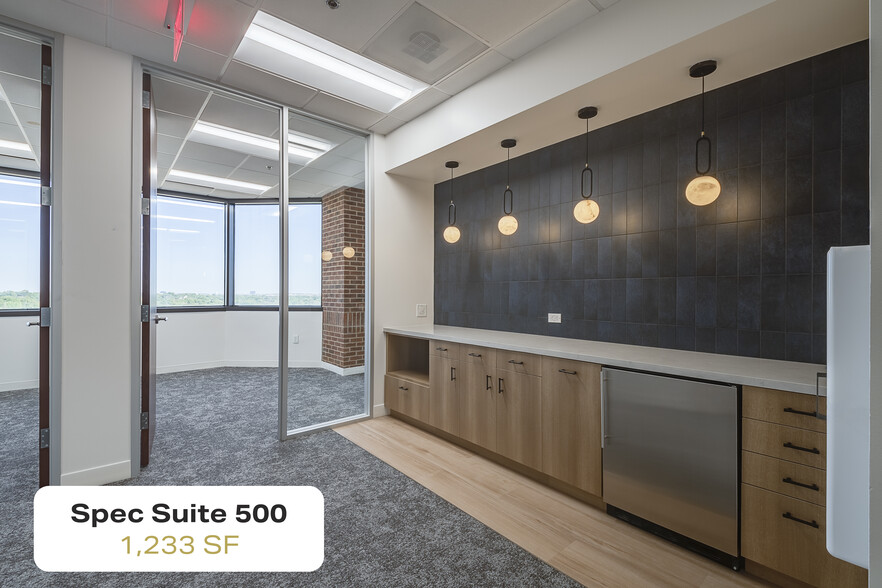 1755 N Collins Blvd, Richardson, TX à louer - Photo intérieure – Image 3 sur 9