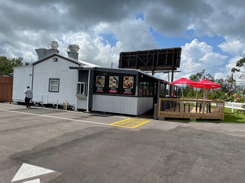 1326 N Tyndall Pky, Panama City, FL à vendre - Photo principale – Image 1 sur 4