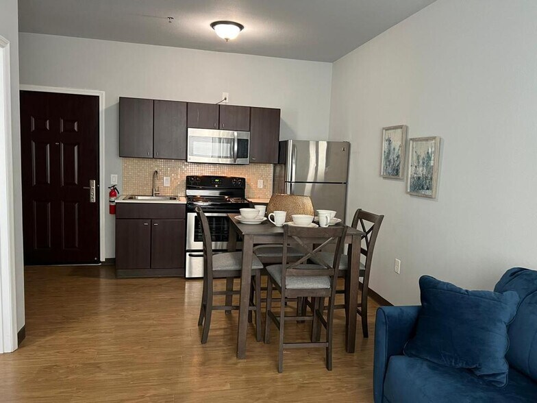 23286 Richards Rd, Prairie View, TX à vendre - Photo intérieure – Image 2 sur 2