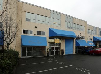 Plus de détails pour 2809-2829 Quesnel St, Victoria, BC - Industriel/Logistique à louer