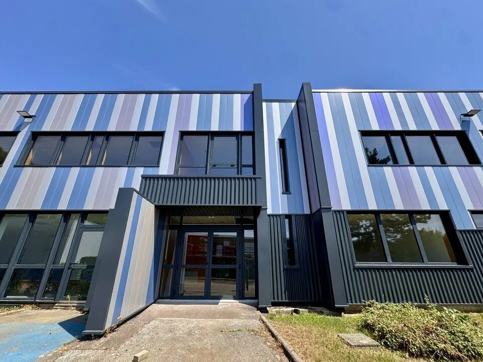 Bureau dans Oudalle à louer Photo de l’immeuble– Image 1 sur 9